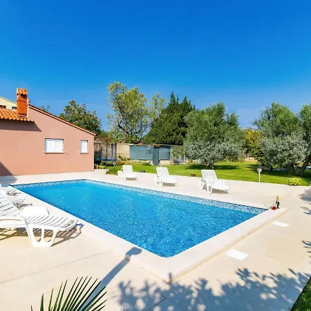 Jere-1 By Interhome Apartmán Pula